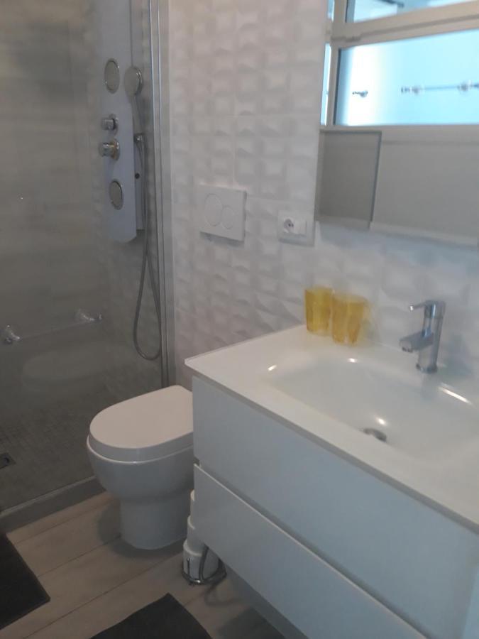 Le Palais Du Tropique Appartement Vue Mer 5E Etage Avec Ascenseur ฌวง-เลส์-แป็งส์ ภายนอก รูปภาพ